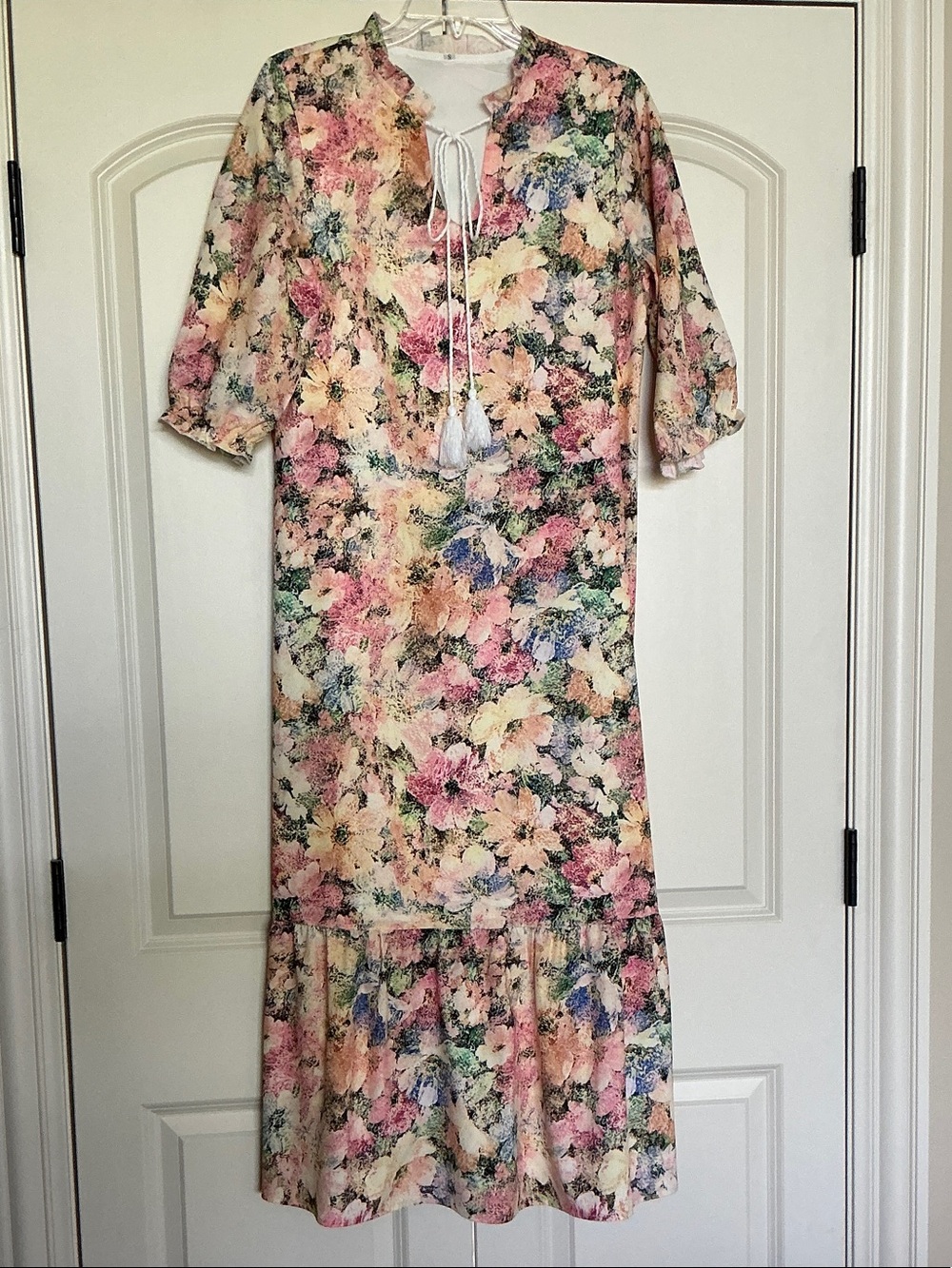 Floral Tie-Neck Maxi Dress in Pastel Multi * S